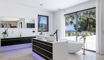 Resa Estates can nemo luxury villa Pep simo Ibiza bathroom.png